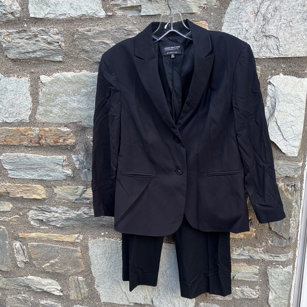 Jones New York Classic Black Blazer Pants Suit